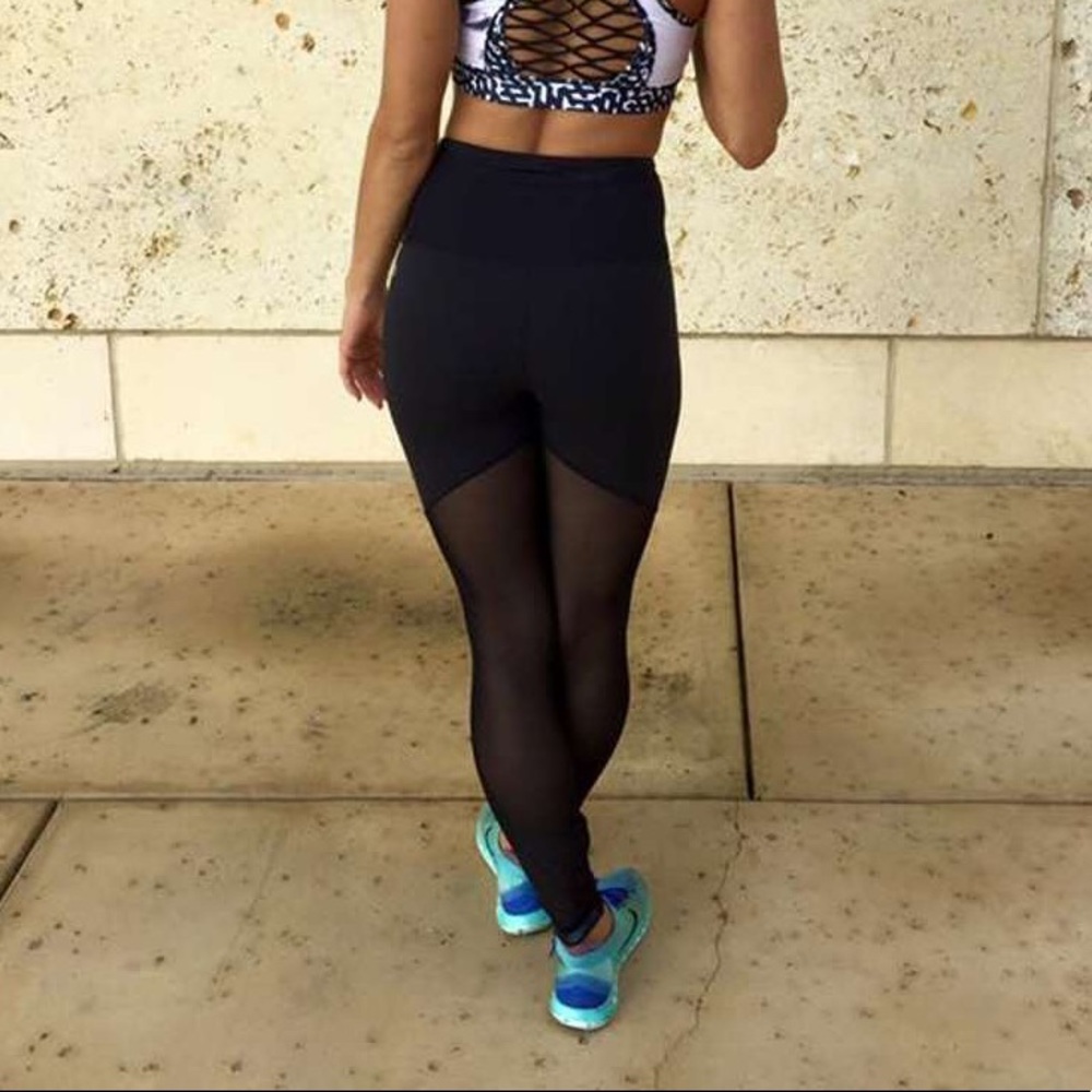 SALE! Lululemon Running in the City Tight